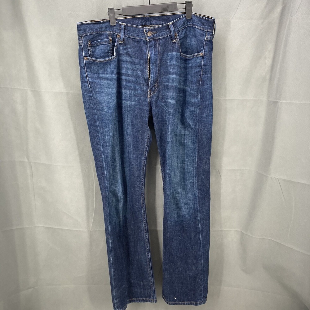 Levi's Jeans Mens 38x32 Dark Blue 514 Straight Leg Relaxed Regular Fit Workwear